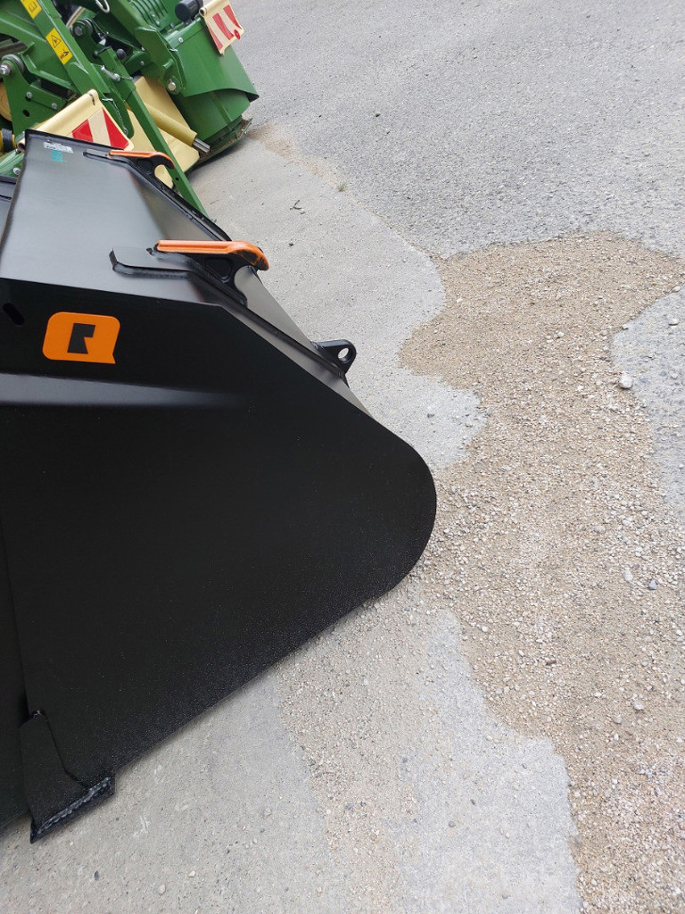 29450aca-8de7-4e75-9928-5054f29ba336-Quicke GM 165 (3).jpg