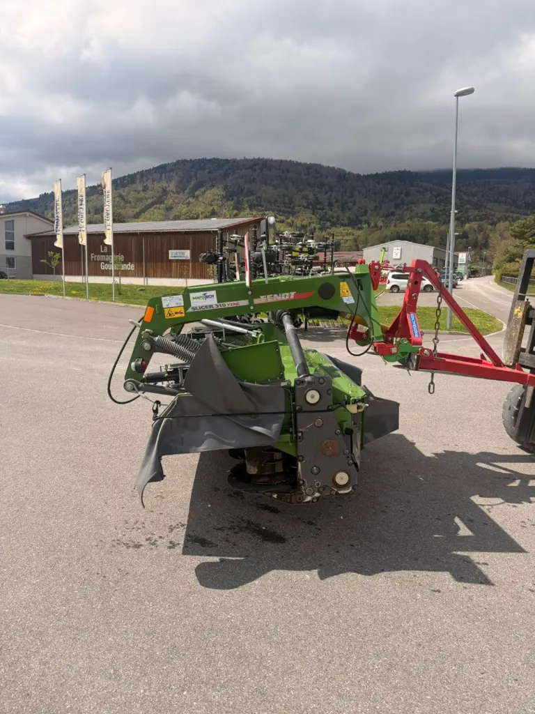 7ff993b4-cb4b-4989-b77f-e457c083668a-WhatsApp Image 2026-04-14 at 13.jpg