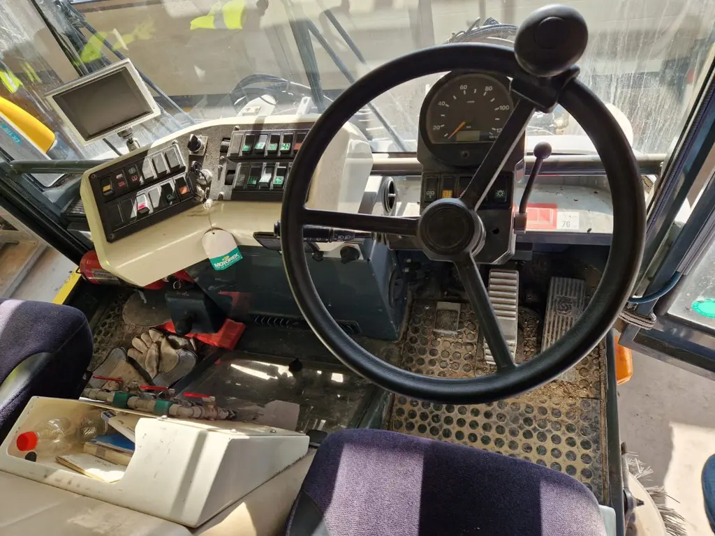 e16b6d07-98df-4096-ac37-6a3fe7668908-Image 2026-04-14 at 16.00.55 (1).jpg