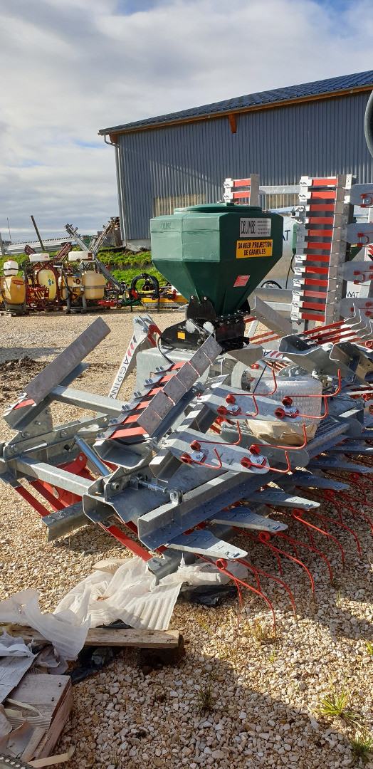 b6cc9fb8-54e4-43d5-af69-d1c90983bd92-Bottin EB 360 + semoir (2).jpg