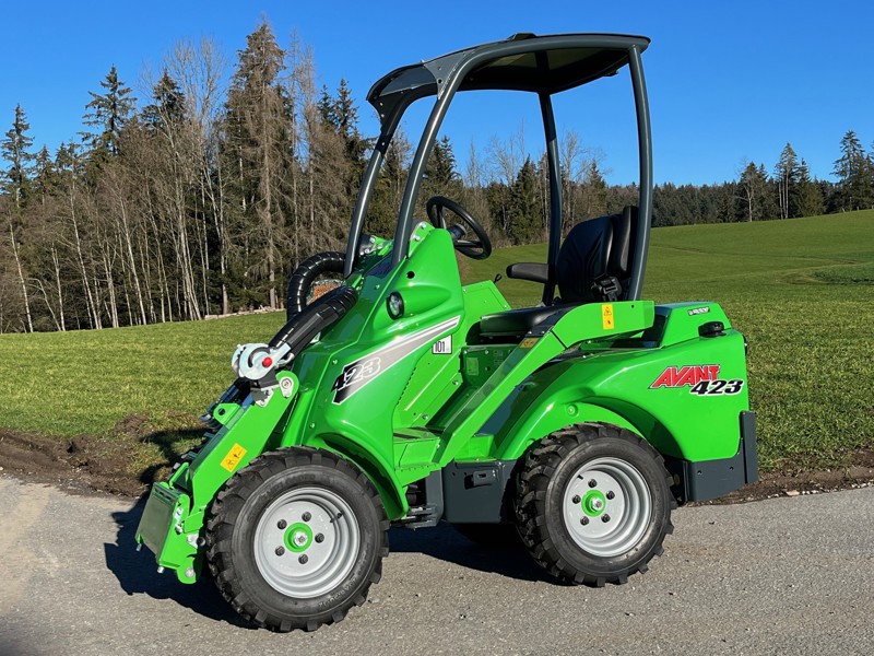 74d2f940-396b-47b2-8c91-71d06cb307c9-Avant 423.jpg