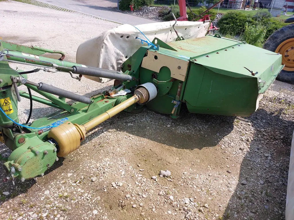 87c805ee-d42c-4f62-88b5-bbbc9b9631bd-Krone AM 243 Zwahlen (12).jpg