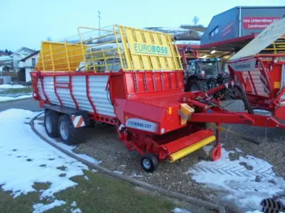 Pöttinger Euroboss 330 T