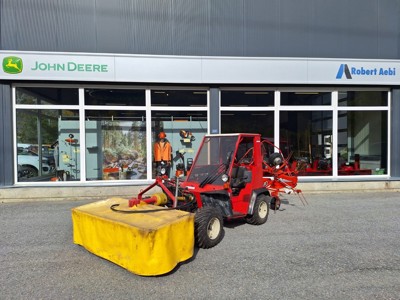 Aebi TT 40 mit Bandrechen Kreiselheuer und Mähwerk
