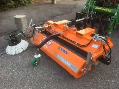 Kehrmaschine 150/180/230/Balayeuse 180/230