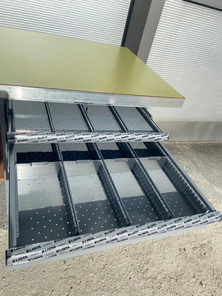 60dc49ab-c665-4f5e-a3bb-7786a36ea94f-911_Lista Werkbank_07.jpg