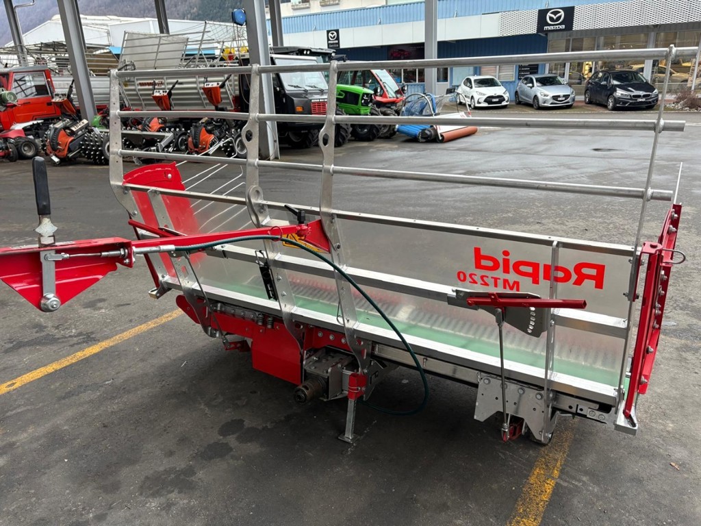 23900169-d598-4fb2-a7cb-a86e0f501bf5-Multi Twister 220 XP 1109 ex Chrur hinten.jpg