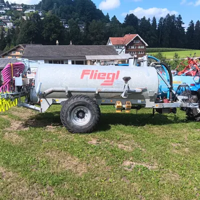 Güllefass Fliegl 6200 lit Kohli Schleppschlauch