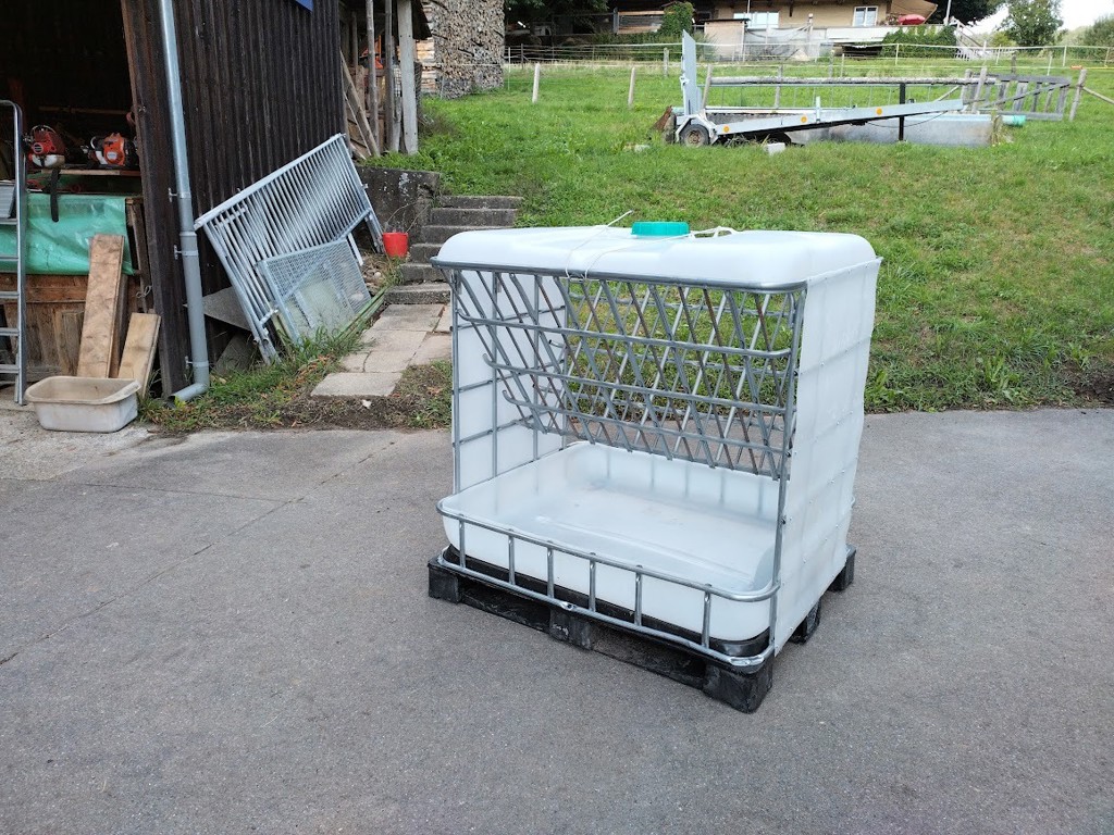 Futterraufe/Futterkrippe aus IBC Tank
