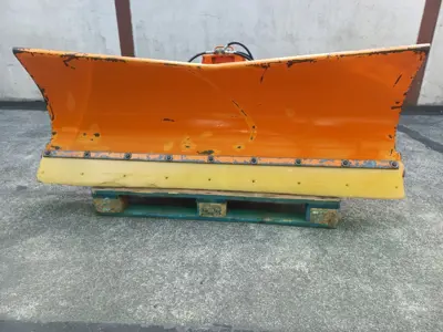 Schneepflug Zaugg G3-180 - 2 PVC , 1,8m Bucherplat