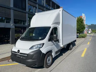 OPEL Movano L4 mit AHK + Rückfahrkamera / Kofferumbau