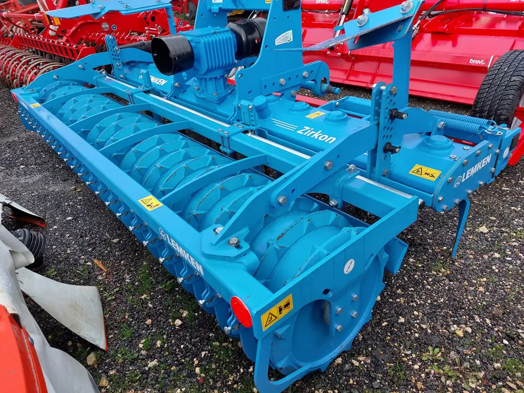 acf8ff10-337f-4f72-92aa-f95e8ed29341-Lemken Zirkon 8 (2).jpg