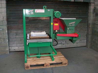 Hydr. Obstpackpresse / Presse hydraulique de fruit