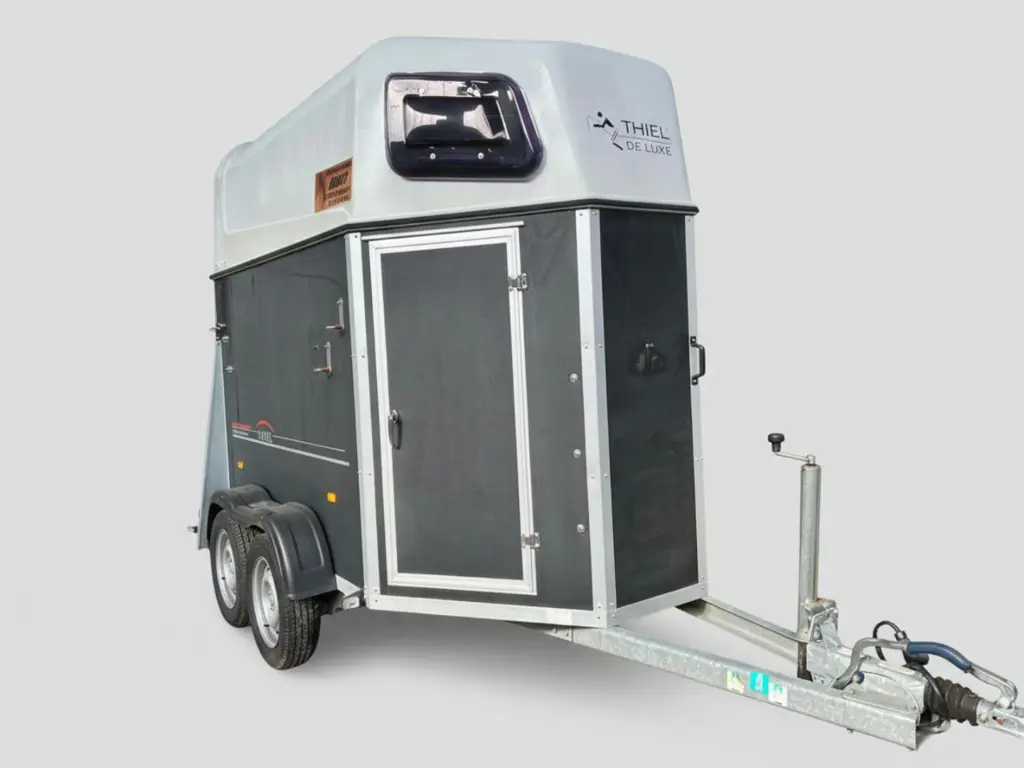 fd99abd8-90a2-41e2-a01a-14753dcceca4-Occ.jpg