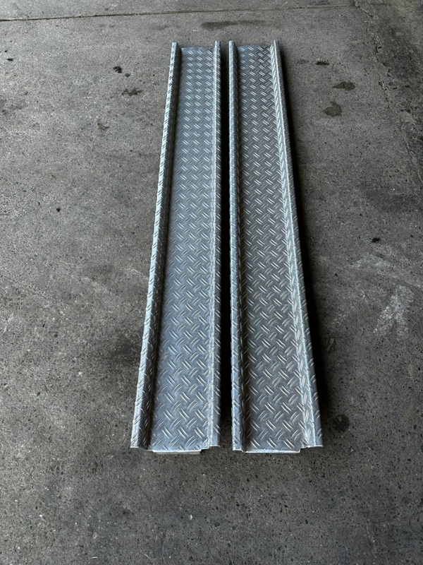 525522d1-6ada-4f43-be58-33eebe237aac-33493 Rampe Paar 180 cm (5).jpg