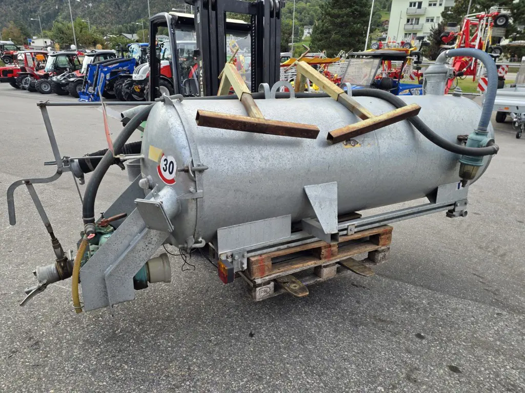 GEBA AGS 1700 L Vakuumpumpe auf Reform / 590 Kg Occ.