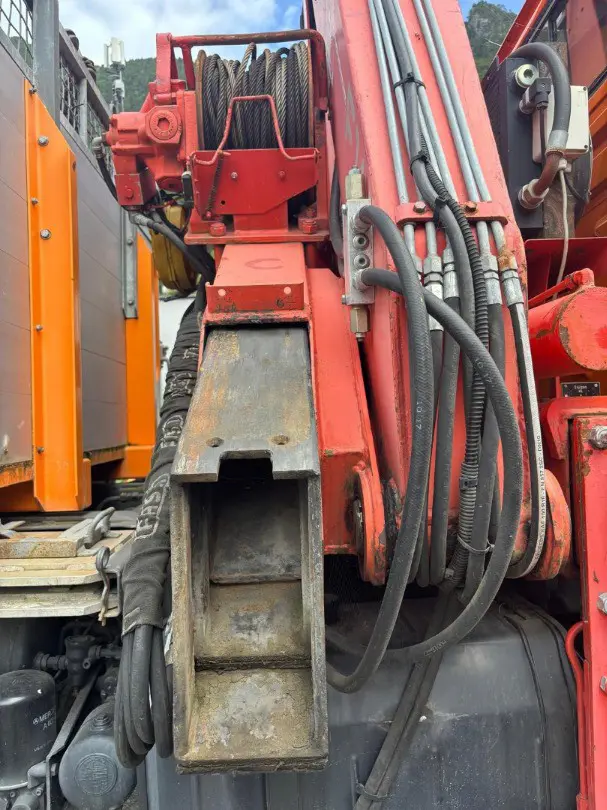 da72bdba-cee0-41cf-975a-520ed56e07ba-Eco_Unimog_Schneepflug (4).jpg