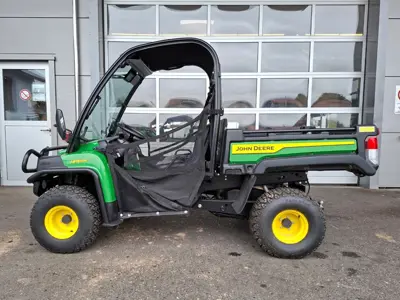 John Deere Gator HPX815E