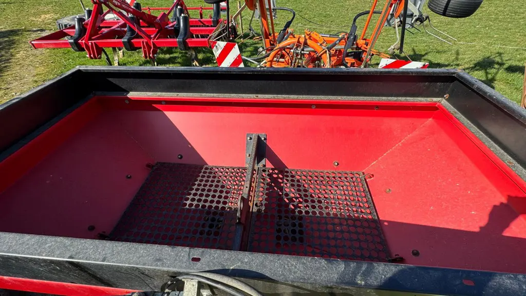 13a6036c-3faf-4b3a-a422-f848e7fa00cb-WhatsApp Image 2026-03-02 at 13.20.10 (1).jpg