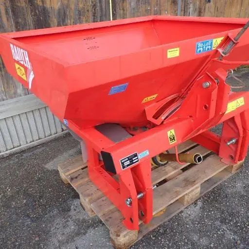 a4a77692-6760-4e32-b71c-8d51ac548ba8-schnaps (3).jpg