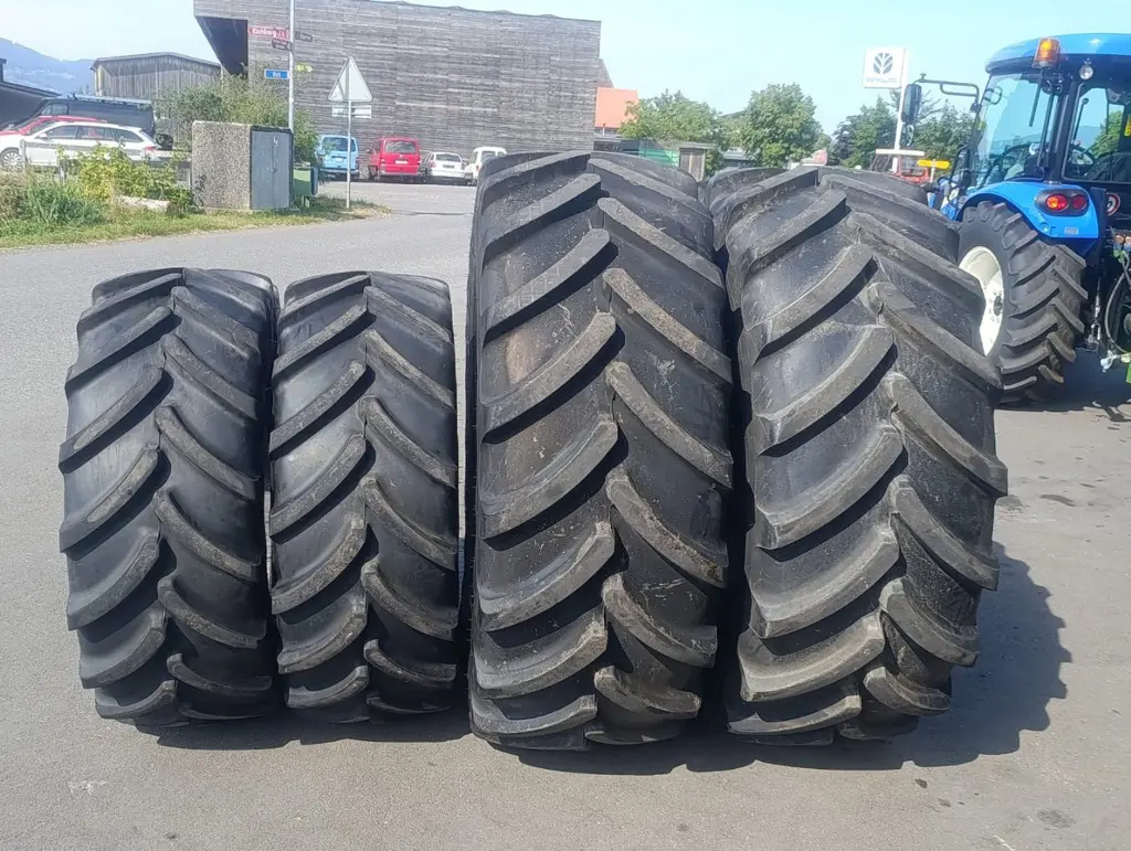 Pneusatz 600/65 R38 - 480/65 R28 Firestone