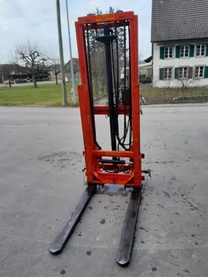 Hubstapler 3 Punkt 1500kg Heckstapler