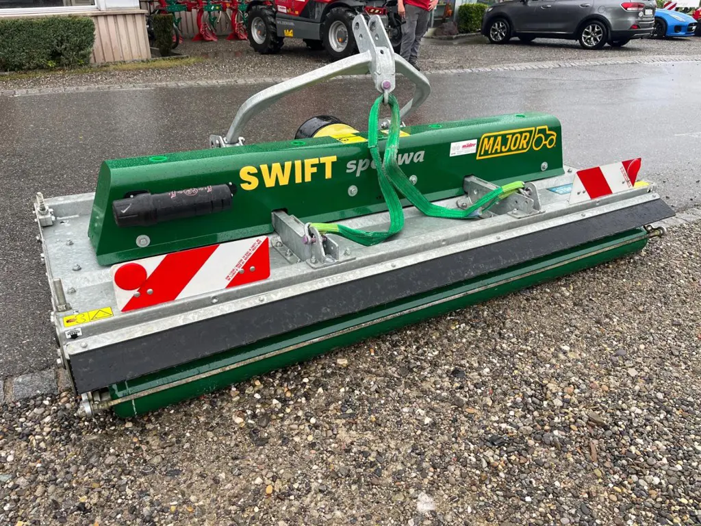0db74a42-db97-4568-859e-e4b4871c959b-36794 Major Mulcher Sichel Swift MJ71-240 (2).jpg