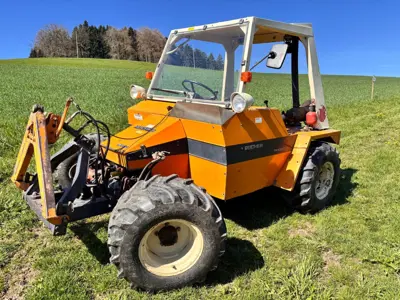Mähtraktor Bucher TM 1000