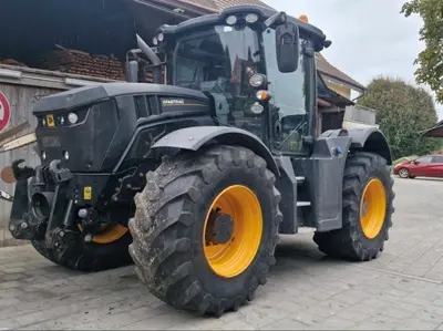 JCB Fastrac 4220