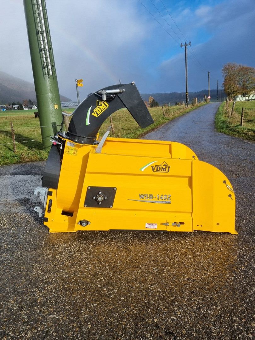 9145f6f0-9be8-4702-a356-41c97878670f-VDMJ VBZ 140  (5).jpg