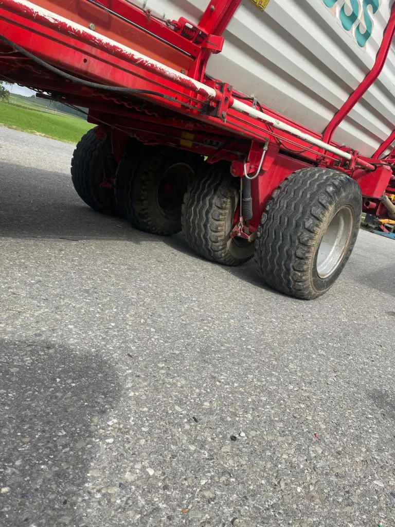 dd91bce8-e8ba-4f3e-a411-d30c5347829e-WhatsApp Image 2026-02-26 at 08.jpg