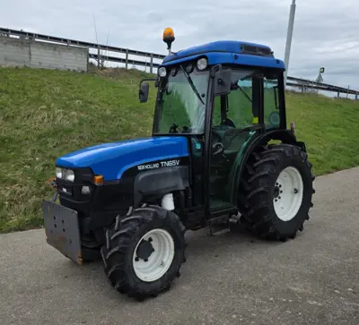 New Holland TN 65V