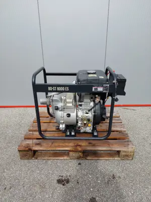 BLACKSTONE BD-ST 8000 ES / 1120 L / 9.5 HP / Elektrostart / Diesel / 121 Kg Occ.