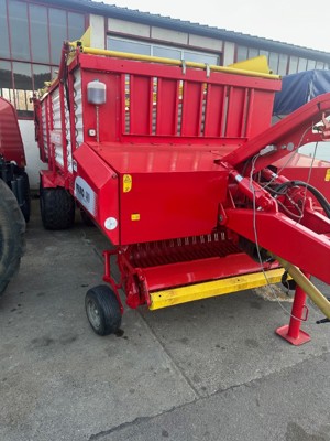 Autochargeuse Pöttinger PRIMO 400 Profimatic