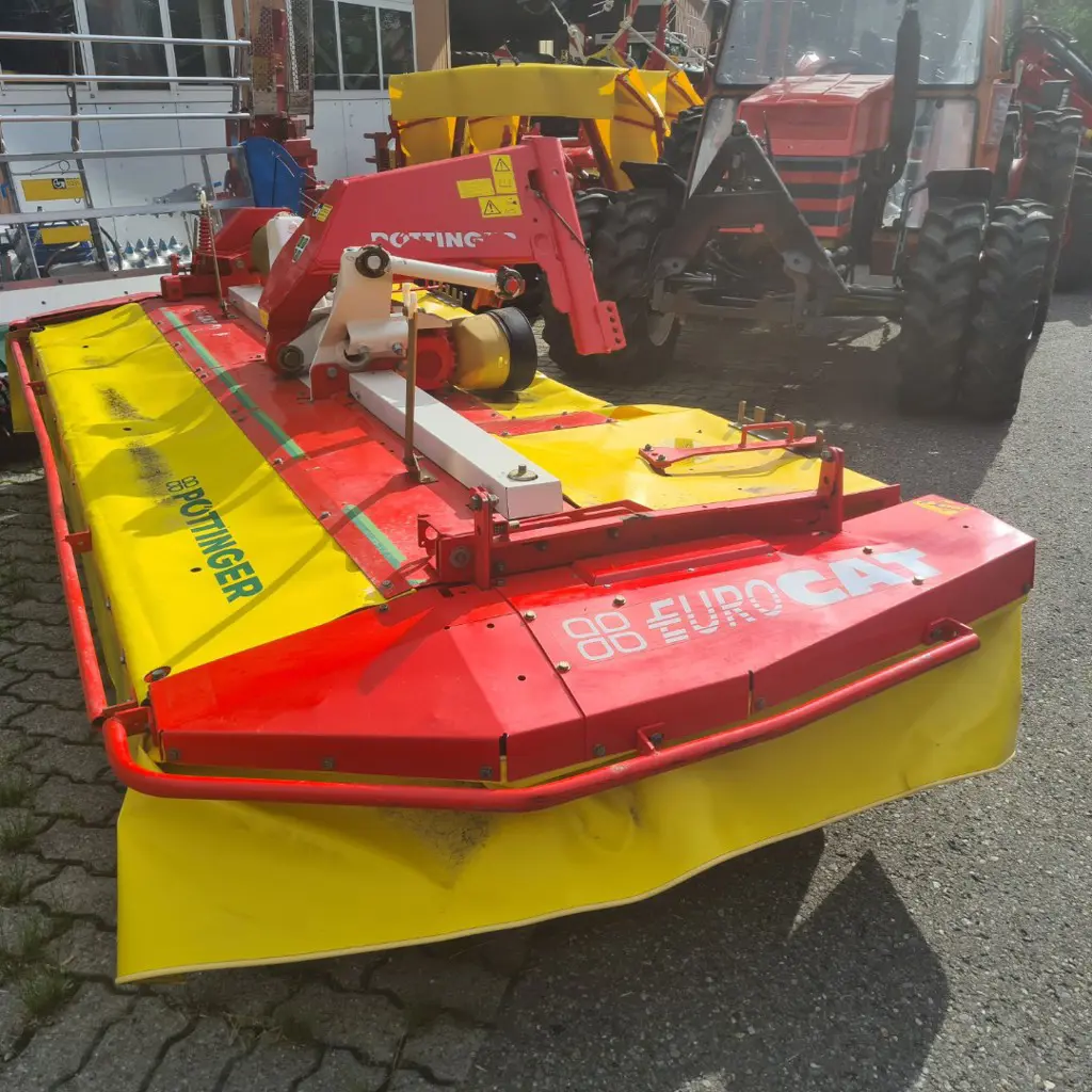 882876a9-da27-4038-ad37-43ab1c9f4431-Pöttinger Eurocat 316 F  a.jpg