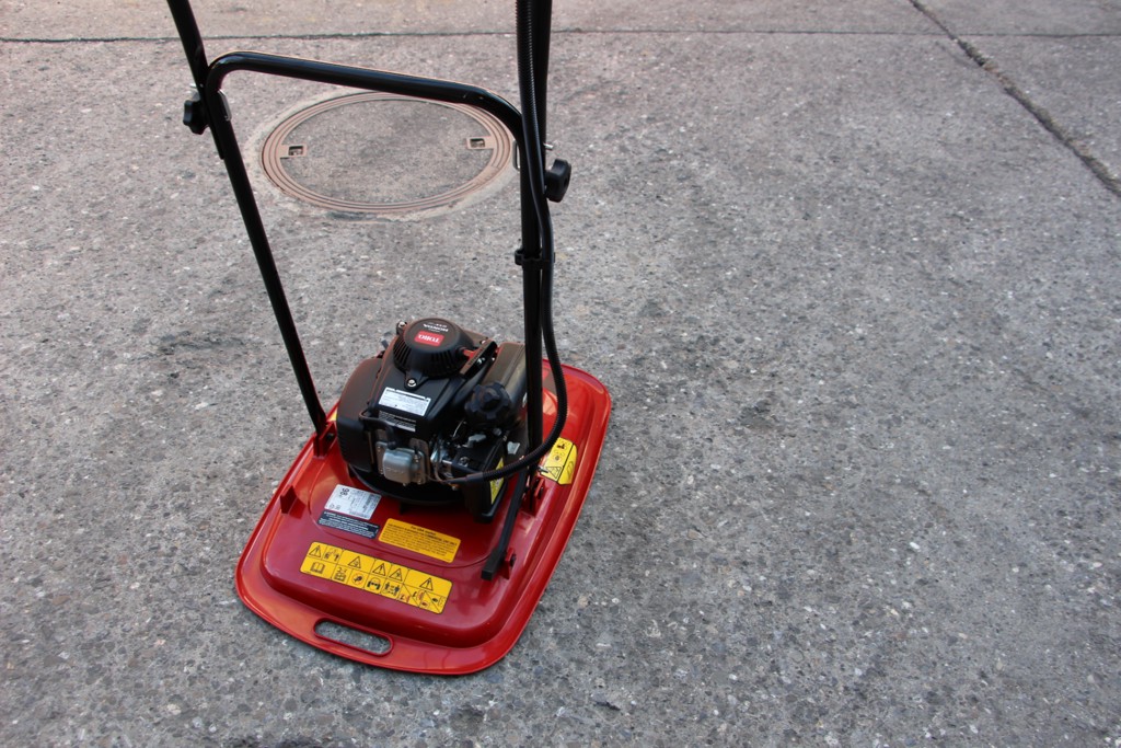 617f0ce0-f81c-42fc-8be1-2eb04a7f4a1c-4026165 Luftkissenmäher HowerPro400.png