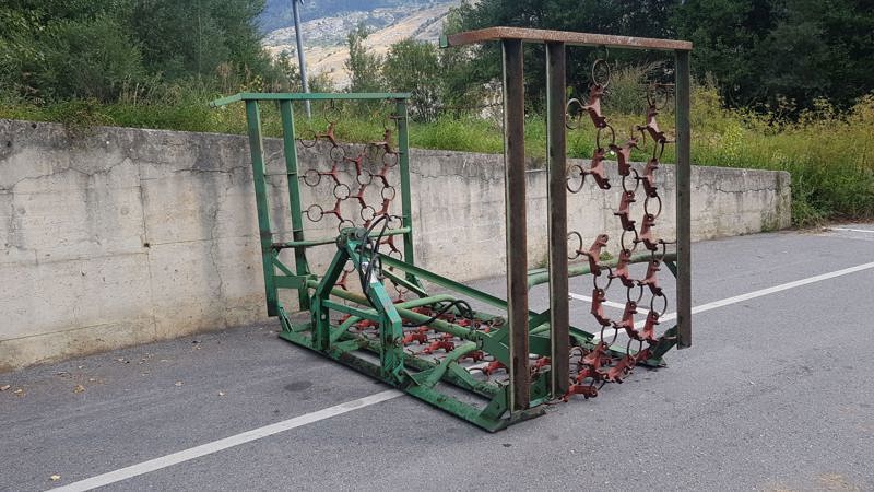 d5497a00-b55d-492a-aefd-ff36a18ff182-long 3.jpg