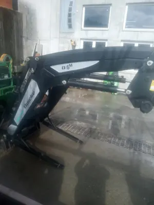 Frontlader Q6M