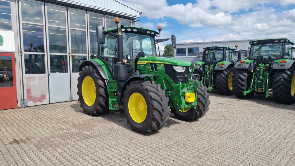 John Deere 6R 150