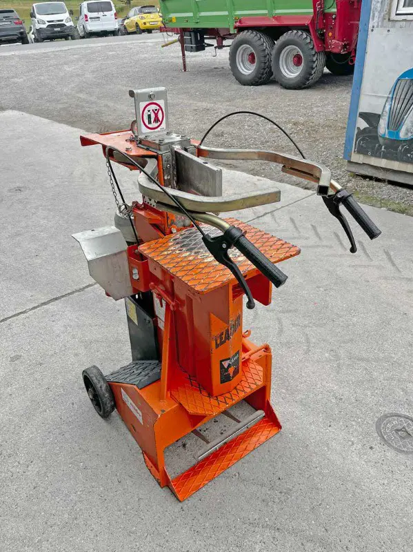 41678969-4ccd-4214-b6e2-59c02f8b32fb-33841-Husqvarna-Holzspalter-3500-400-SSL-(3).jpg
