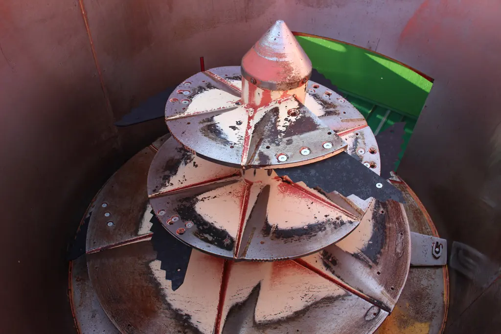 a6337d7d-5668-4fa6-b115-df75016c9cc8-VM_105_x182 (5).jpg