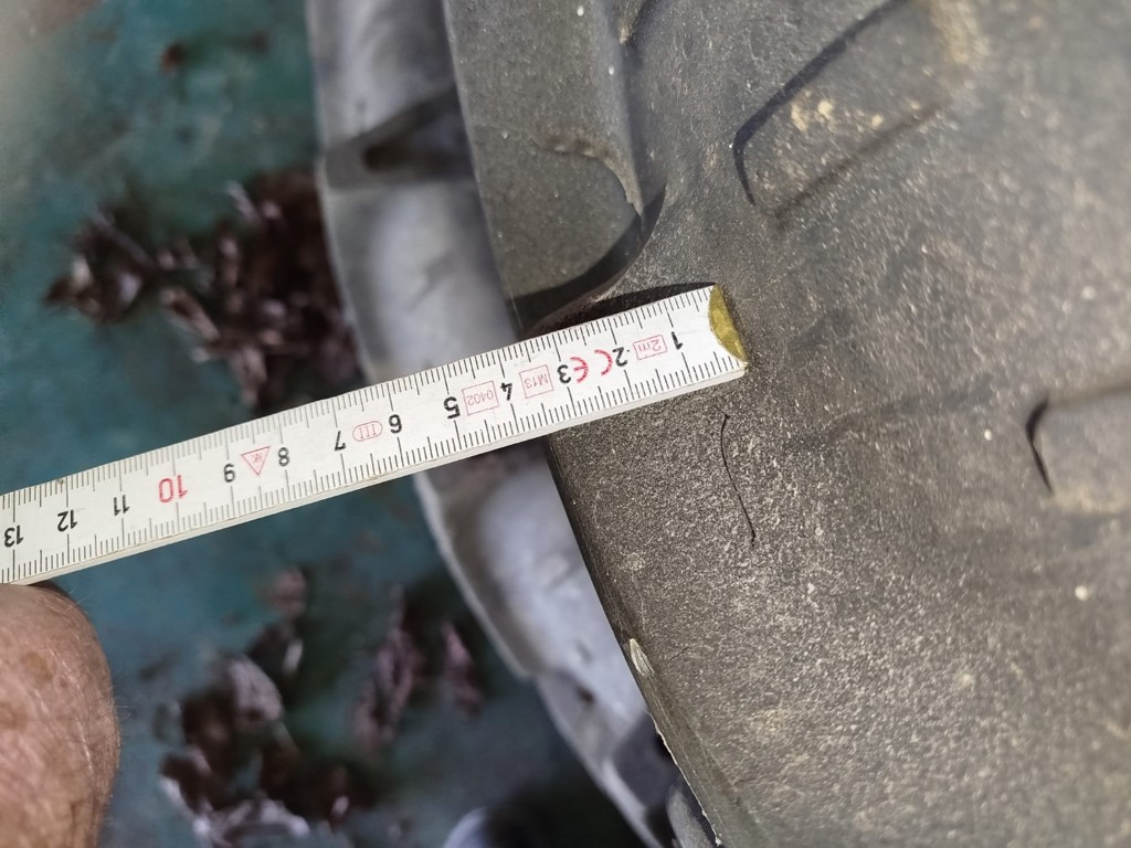 edcc9626-7652-4f0d-aa3d-170e7334fd3e-Roue JMB (1).png