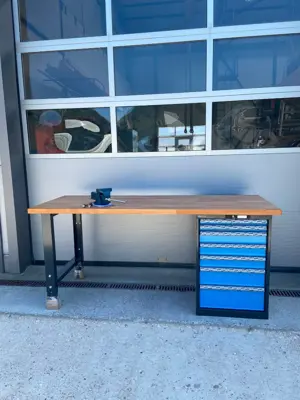 Lista Werkbank mit Schraubstock NEU Nr. 100