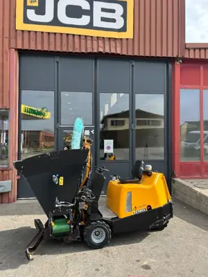 Emily AM325 automoteur nettoyeur de logettes