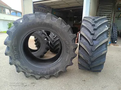 Pneus BKT 650/65-38
