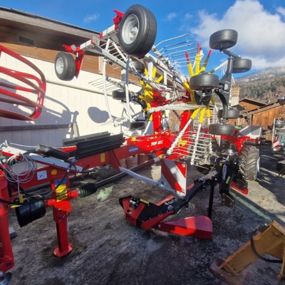 Kreiselschwader Pöttinger Top 612 C