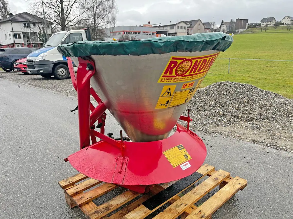 d512af78-07bc-4390-b786-c5137eee6dc7-36282-Rondini-Salzstreuer-SP-150-(1).jpg