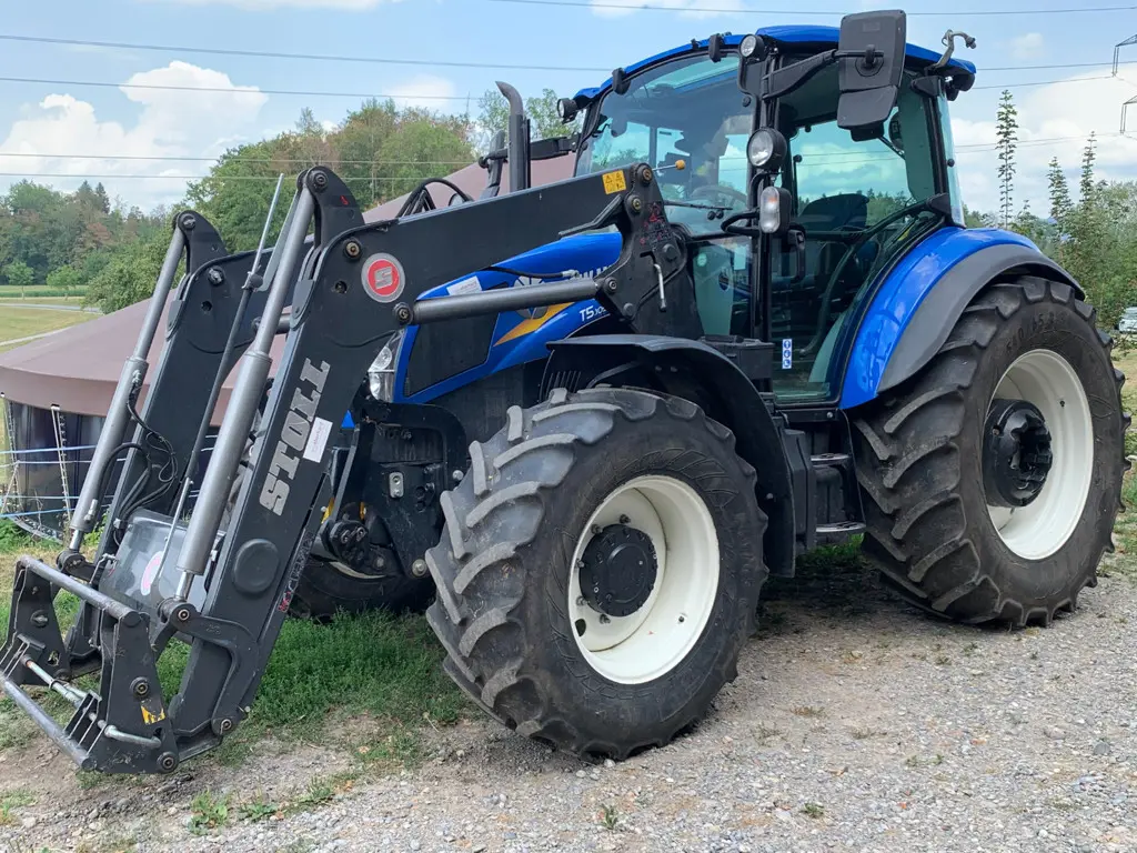 New Holland T5 105