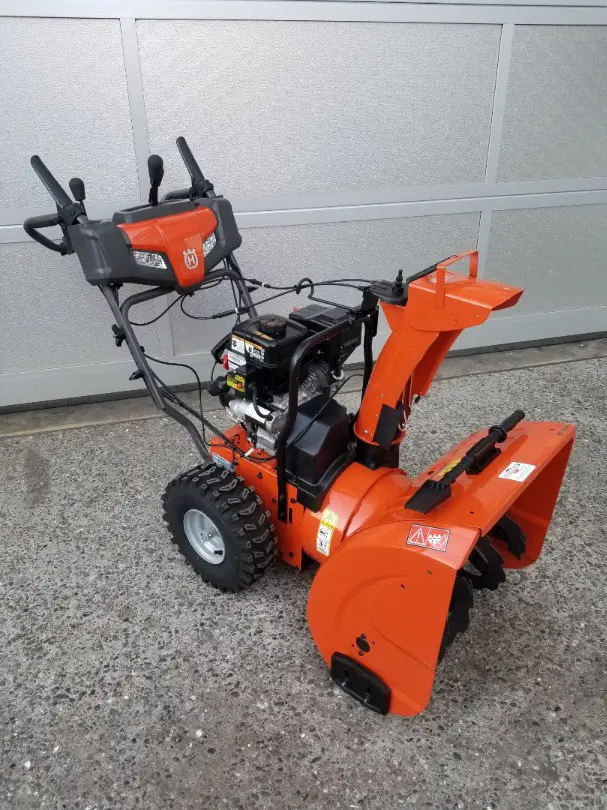 Schneefräse Husqvarna ST 422