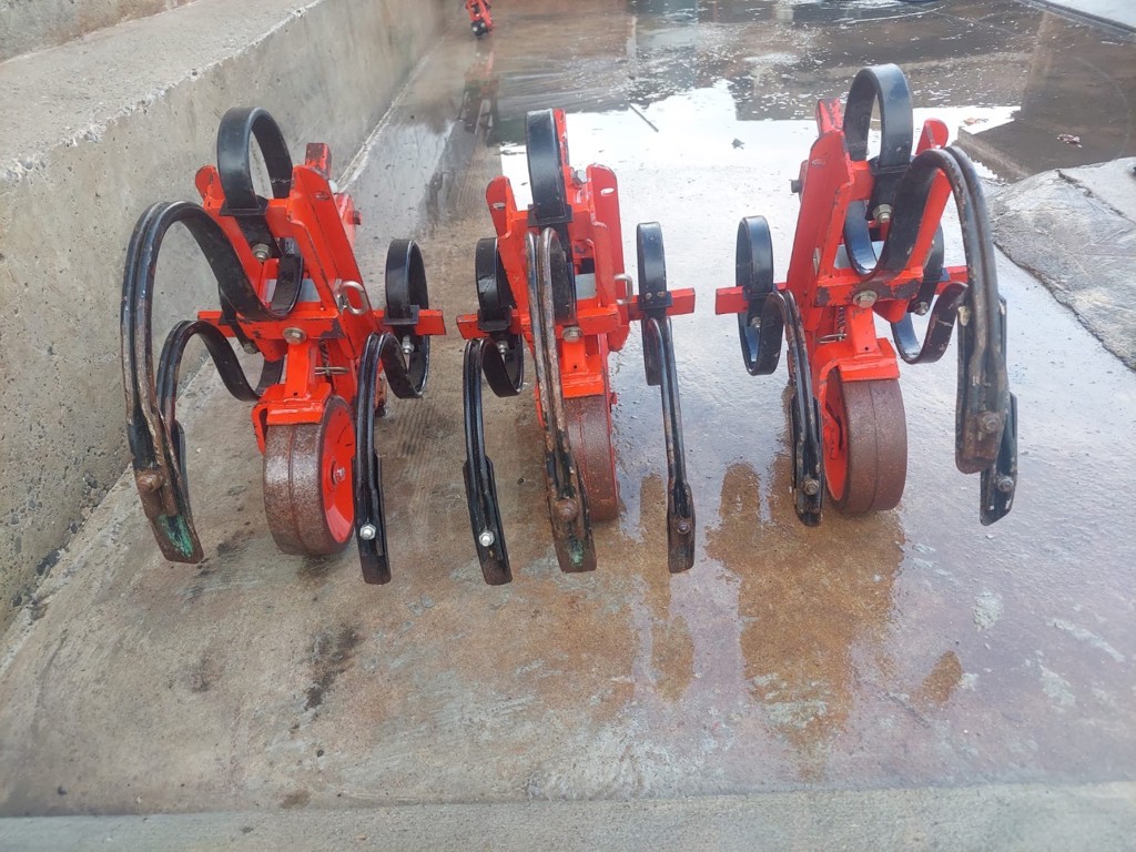 Diverse Hackelemente und Zubehör